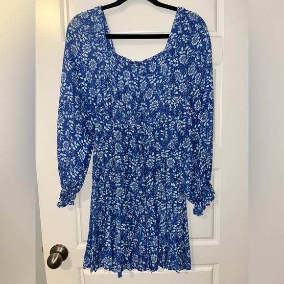 Blue Floral Long Sleeve Dress - Picture 3 of 3